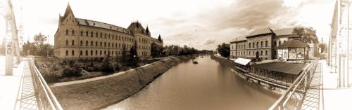 PANO sepia